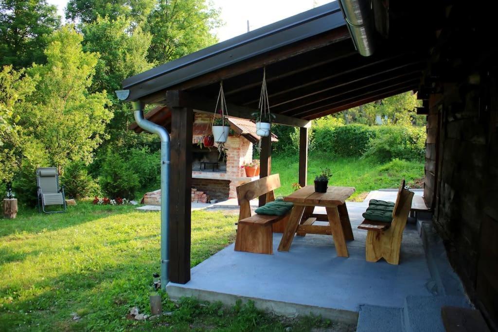 Holiday Home The Hive Slunj Buitenkant foto