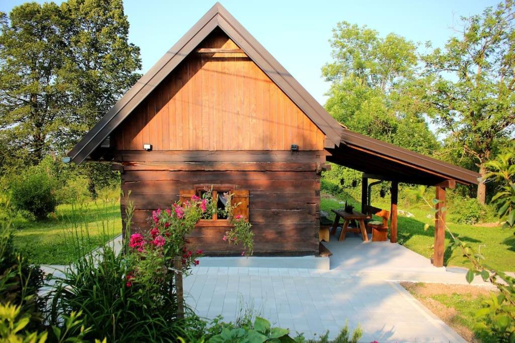 Holiday Home The Hive Slunj Buitenkant foto