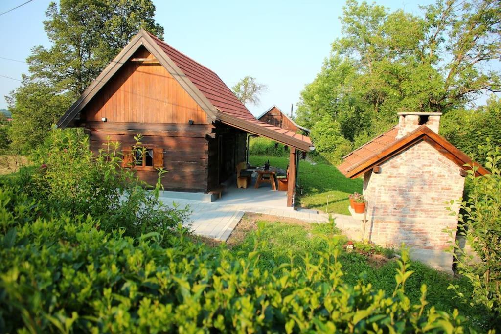 Holiday Home The Hive Slunj Buitenkant foto