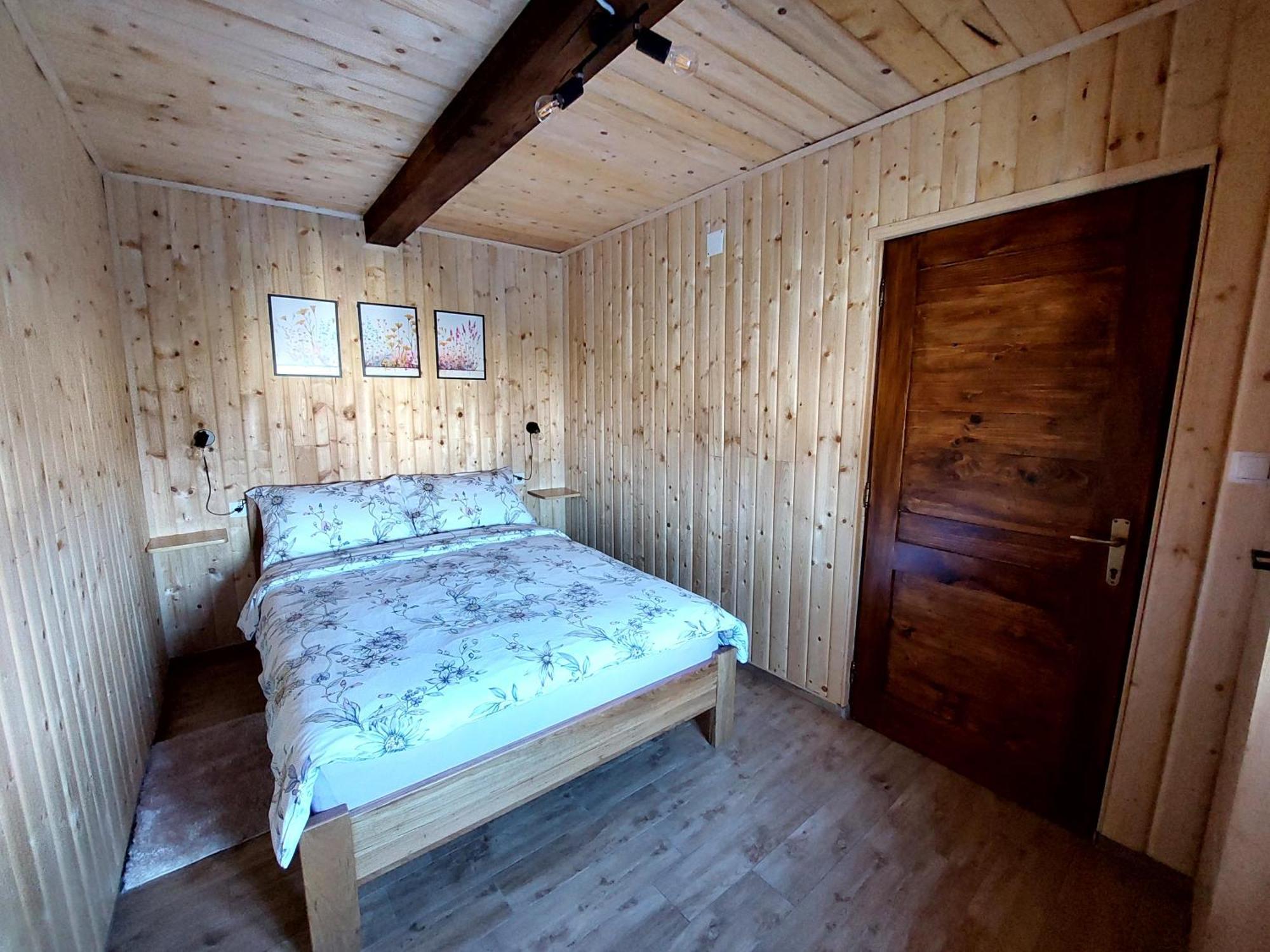 Holiday Home The Hive Slunj Buitenkant foto